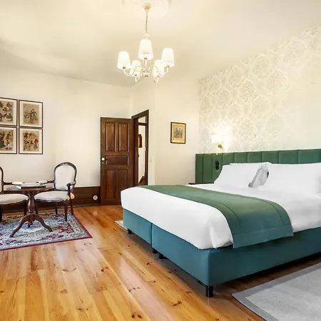 Solar Tilias - Historic House Hotel Seia