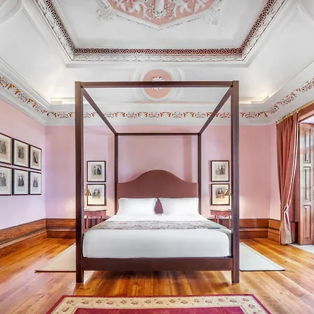 فندق Solar Tilias - Historic House سيا