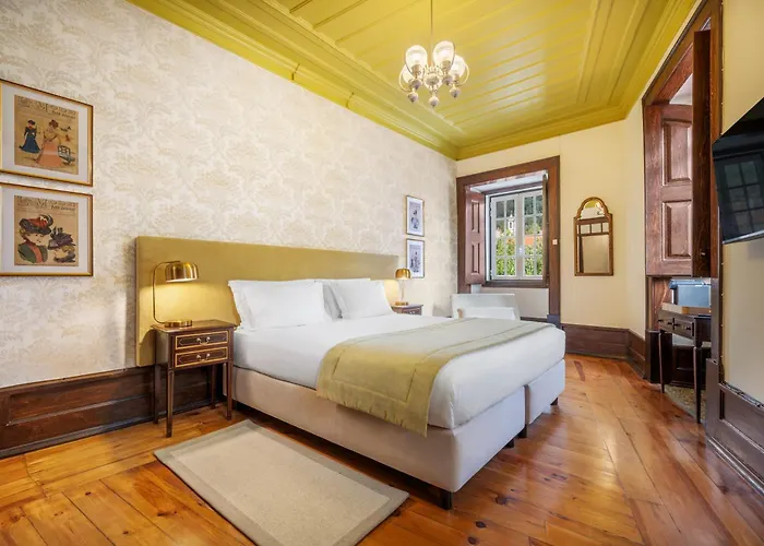 Hotel Solar Tilias - Historic House *