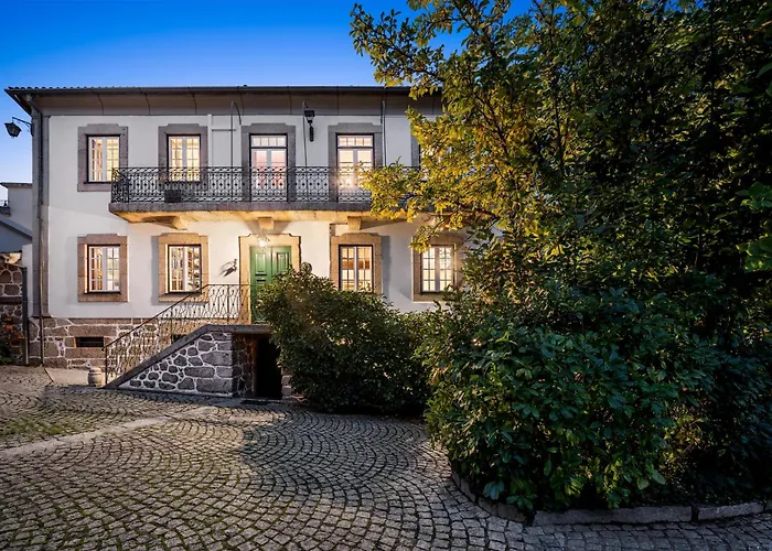 Solar Tilias - Historic House Hotel