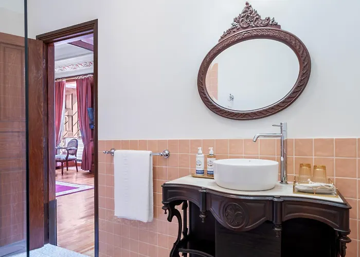 Solar Tilias - Historic House Hotel Seia