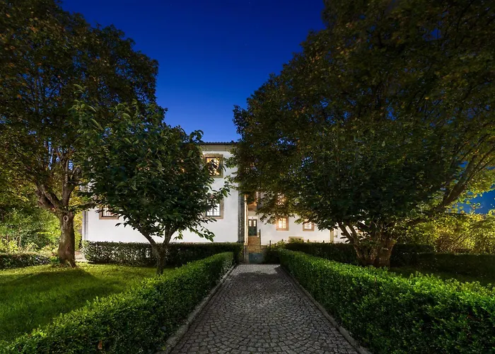 Hotel Solar Tilias - Historic House *