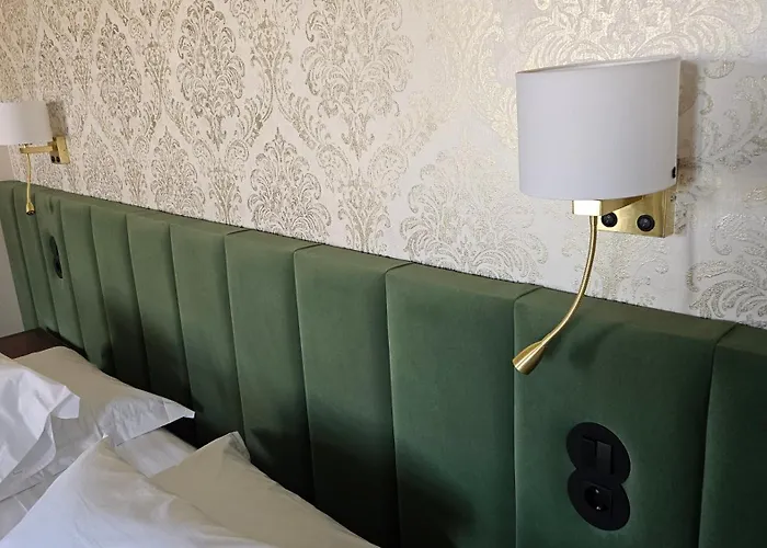 Hotel Solar Tilias - Historic House Seia